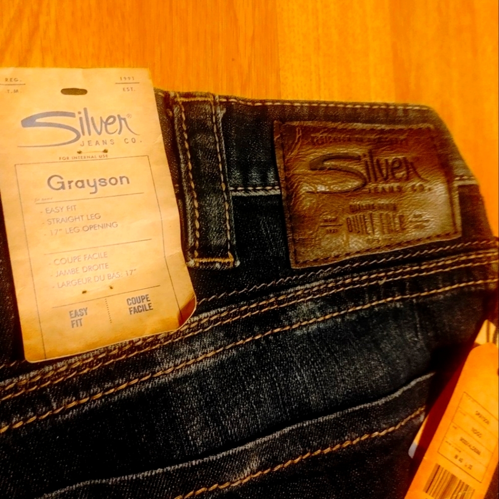 NWT Silver jeans